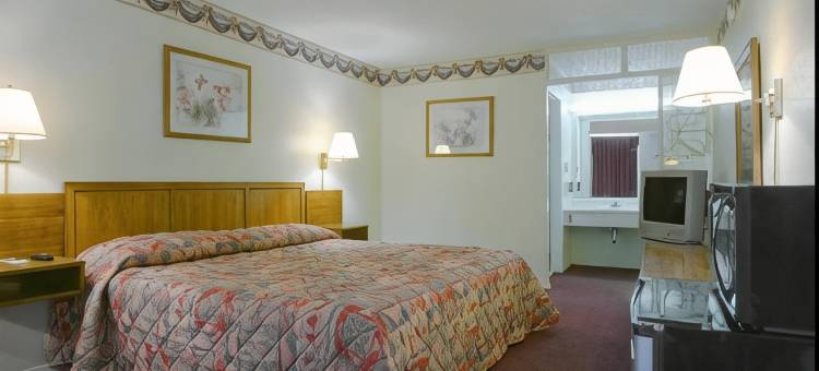 劳登勒努瓦市美洲最佳价值酒店(Americas Best Value Inn Loudon/Lenoir City)图片