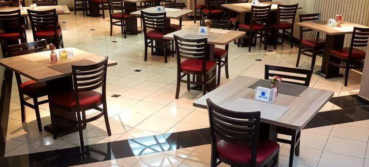 里奥克拉罗水晶酒店(Hotel Cristal Rio Claro)图片