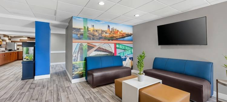 克拉克斯维尔 - 出口 11 凯艺酒店(Quality Inn Clarksville - Exit 11)图片