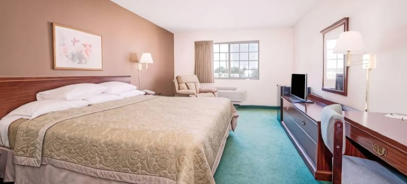 里士满温德姆速8酒店(Super 8 by Wyndham Richmond)图片