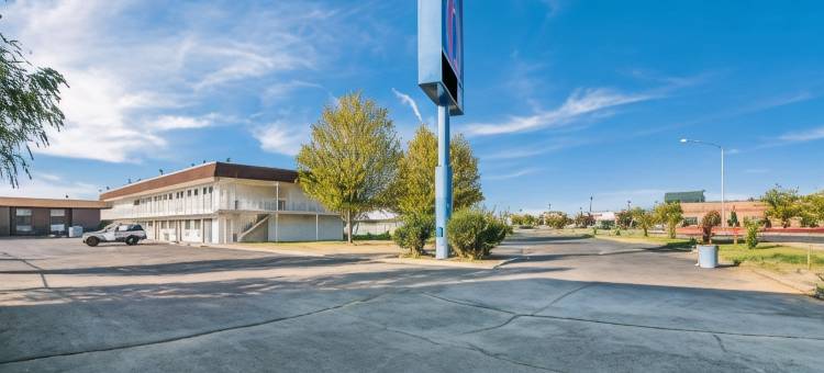摩塞斯莱克6号汽车旅馆(Motel 6 Moses Lake, WA)图片