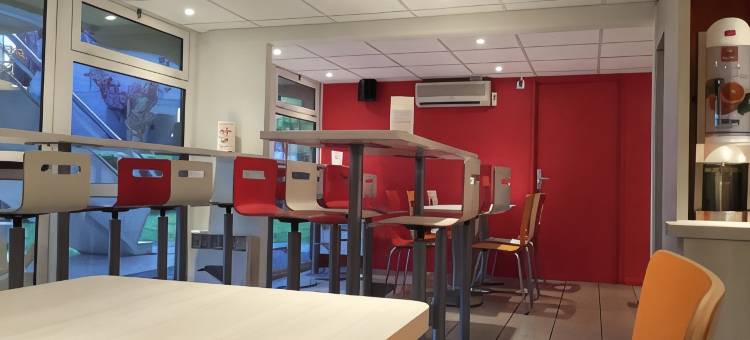 图卢兹普瑞米尔经典酒店(Premiere Classe Toulouse Sud - Portet)图片