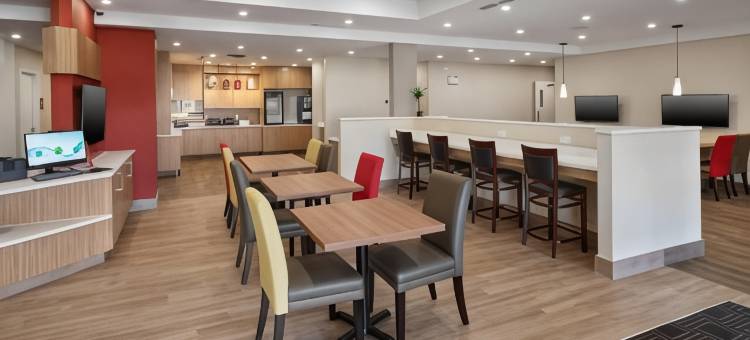 埃德蒙顿舍伍德帕克万豪TownePlace套房酒店(TownePlace Suites Edmonton Sherwood Park)图片