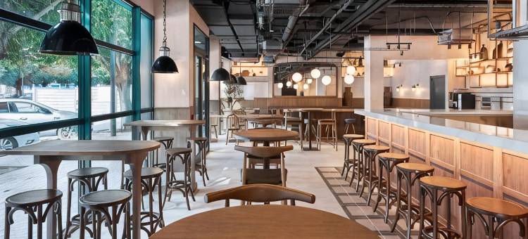 Four Points Flex by Sheraton马拉加市中心酒店(Four Points Flex by Sheraton Malaga Centre)图片