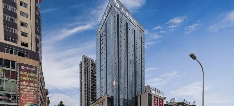 斯维登·家蜓酒店公寓(张家界泊富广场店)图片