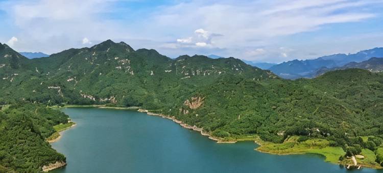 易水湖望湖春山庄图片