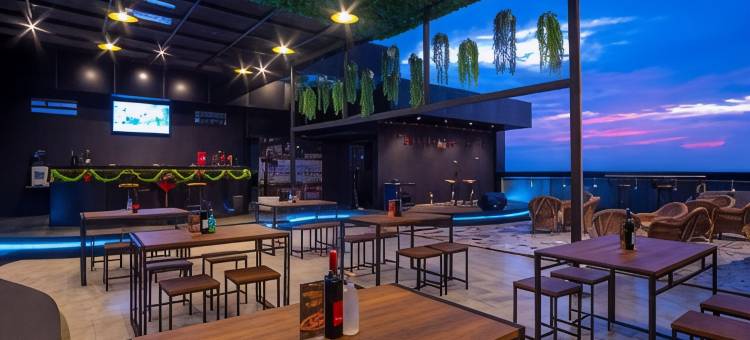 北干巴鲁波诺酒店(Bono Hotel by ARTOTEL - Pekanbaru)图片