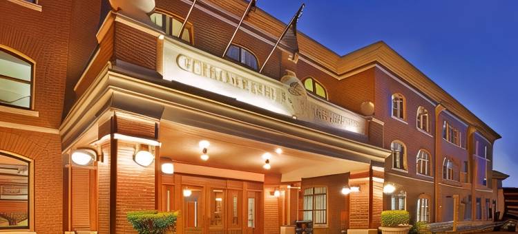 丽笙乡村酒店及套房，圣查尔斯历史区(Country Inn & Suites by Radisson, St Charles Historic District)图片