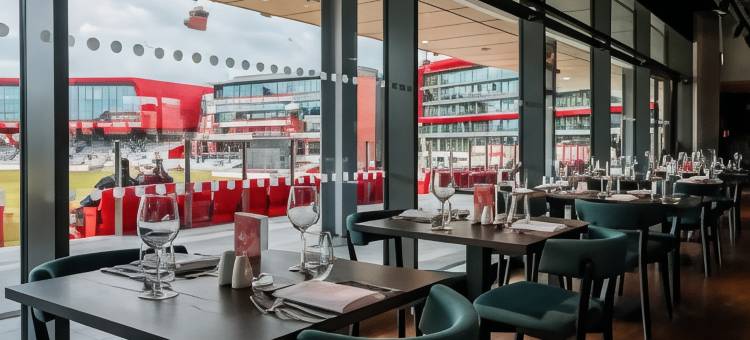 曼彻斯特老特拉福德希尔顿花园酒店(Hilton Garden Inn at Emirates Old Trafford Manchester)图片