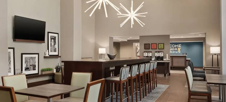 布鲁克林公园欢朋套房酒店(Hampton Inn by Hilton Brooklyn Park Minneapolis)图片