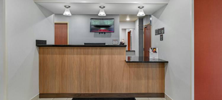 查尔斯顿红屋顶酒店(Red Roof Inn Charlestown)图片