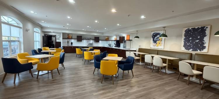 康科德市-坎纳波利斯康福特套房酒店(Comfort Inn & Suites Concord - Kannapolis)图片