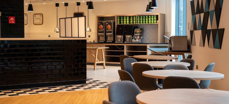 伦敦斯坦斯特德机场普瑞米尔客栈(Premier Inn London Stansted Airport)图片
