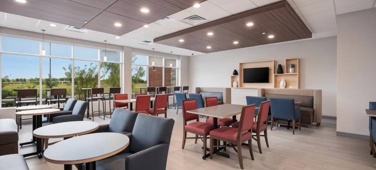 洲际酒店集团智选假日酒店及套房芝加哥 - 霍夫曼庄园(Holiday Inn Express & Suites Chicago - Hoffman Estates)图片