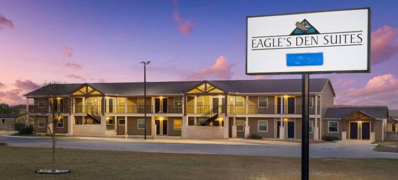 科图拉鹰巢 - 温德姆旅屋(Eagle's Den Suites Cotulla a Travelodge by Wyndham)图片