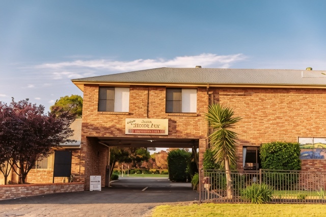 Scone Motor Inn & ApartmentsOver view