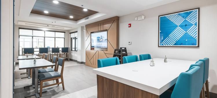 智选假日套房酒店圣罗伯特 - 伦纳德伍德(Holiday Inn Express & Suites SAINT ROBERT - LEONARD WOOD by IHG)图片