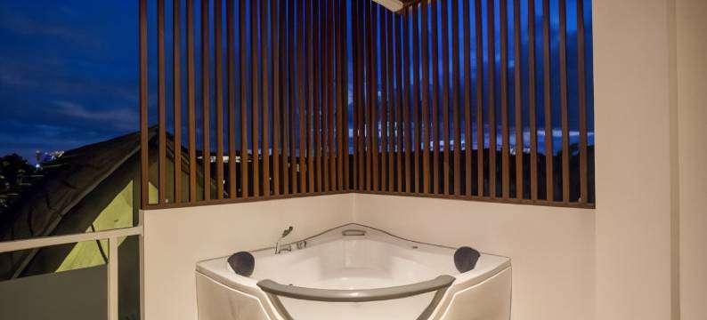 巴厘岛M套房酒店(M Suite Bali)图片