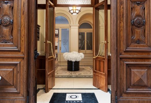 Le Camp Suite & Spa Hotel Overview