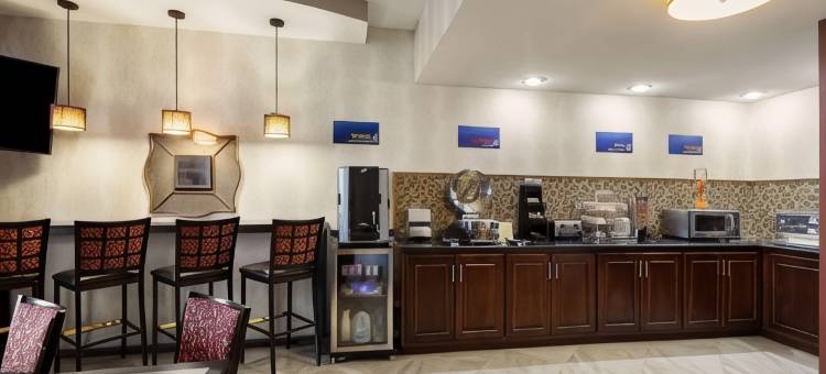 哥伦比亚肯塔基温德姆戴斯酒店(Days Inn by Wyndham Columbia Kentucky)图片