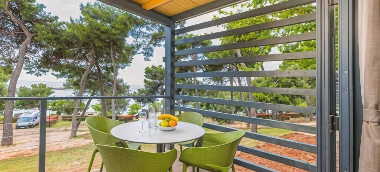 因迪杰区活动房酒店(Arena Indije Mobile Homes)图片