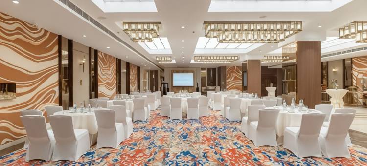 戈勒克布尔涅槃纳萨诺瓦门廊酒店(Nirvana Sarovar Portico Gorakhpur)图片
