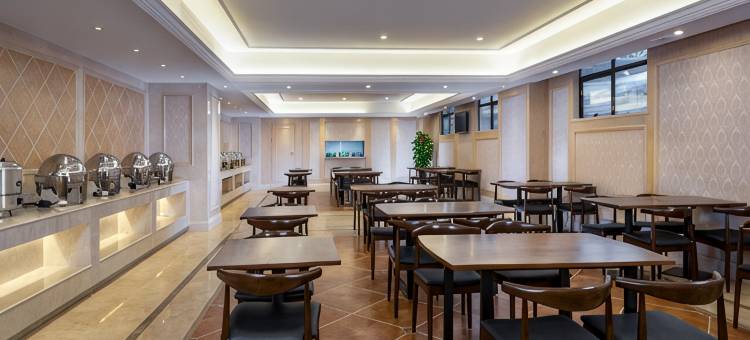 维也纳国际酒店(东莞石龙汇星商业中心店)图片