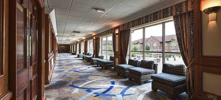 达文垂苑美居酒店(Mercure Daventry Court Hotel)图片