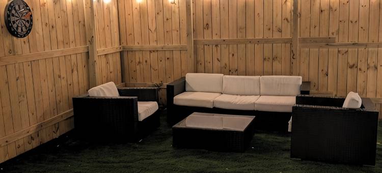 Renovated 3 bd 2.5 bath centrally located next to MTSU/Night life/Restaurants/DT图片