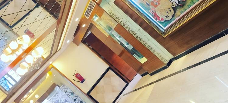 克里希纳居住酒店(Hotel Kridha Residency - Opposite Prem Mandir Vrindavan)图片