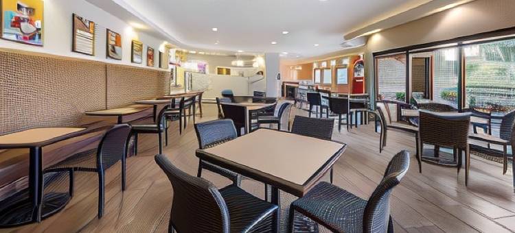 阿纳海姆贝斯特韦斯特优质酒店(Best Western Plus Anaheim Inn)图片