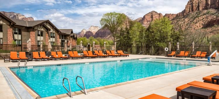 斯普林代尔锡安国家公园SpringHill Suites酒店(SpringHill Suites Springdale Zion National Park)图片