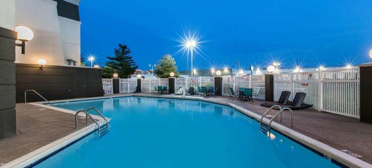 纳什维尔古德利茨维尔拉昆塔温德姆套房酒店(La Quinta Inn & Suites by Wyndham Goodlettsville - Nashville)图片