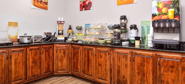 乔普林 I-44 凯艺酒店(Quality Inn Joplin I-44)图片