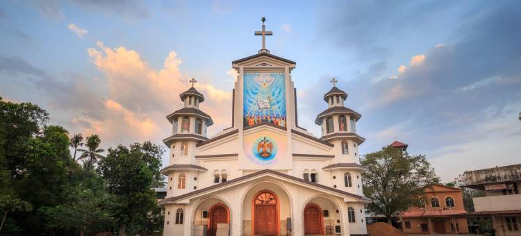 首都 O 10611 伊拉姆马拉巴酒店(Super Townhouse Malabar Illam Kochi)图片