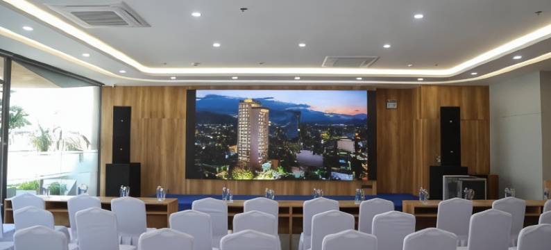 芽庄海滩海滨精品酒店(Seaside Boutique Hotel Nha Trang Beach)图片