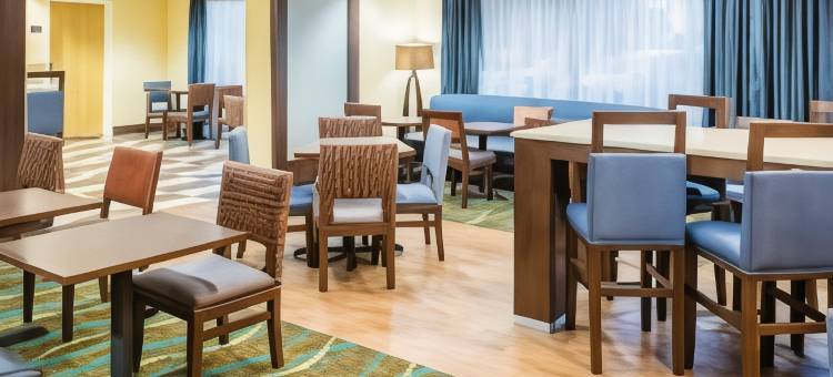 圣彼得斯圣查尔斯希尔顿欢朋酒店(Hampton Inn by Hilton St. Charles St. Peters)图片