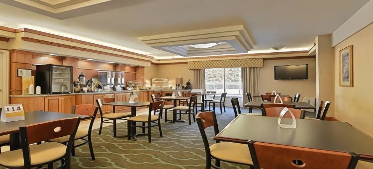 凯艺套房酒店-迪凯特亚特兰大东部(Quality Inn & Suites Decatur - Atlanta East)图片