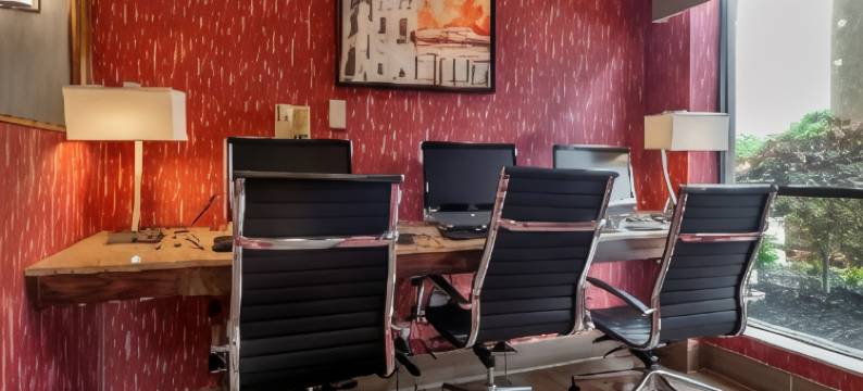 华盛顿堡贝斯特韦斯特酒店(Best Western Fort Washington Inn)图片