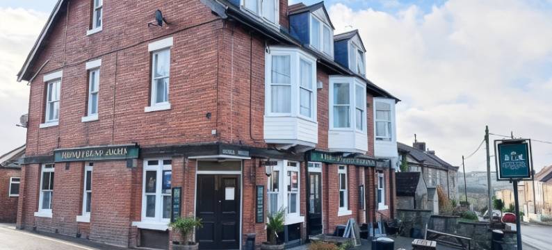 皇后阿姆斯酒店(The Queens Arms Hotel Acomb)图片