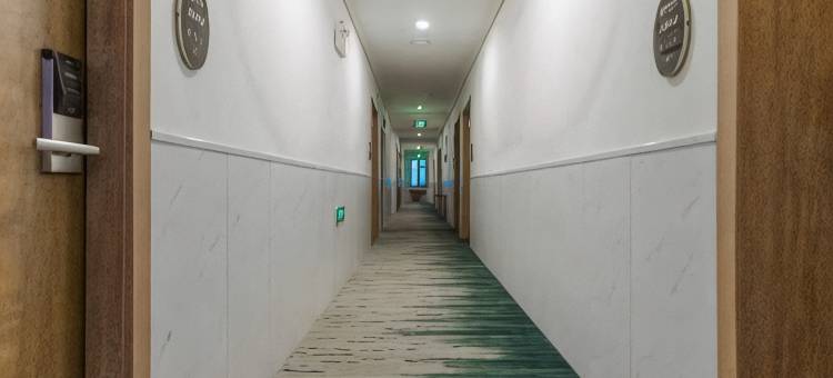 华艺酒店(安国纪念馆北路店)图片