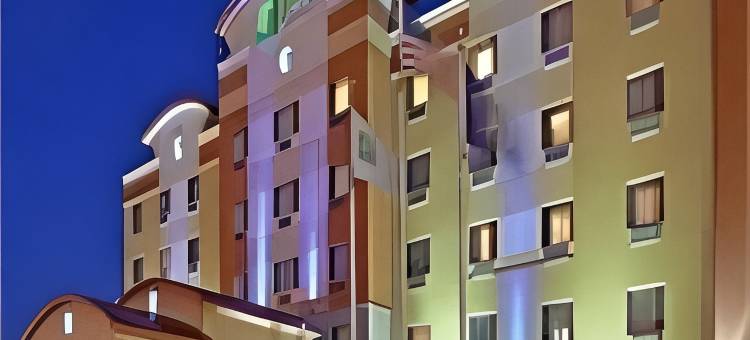 皇后区麦斯佩斯智选假日酒店(Holiday Inn Express QUEENS - MASPETH by IHG)图片