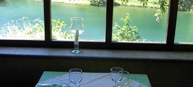 湖边木屋山区酒店(Chalet Sul Lago Hotel in Montagna)图片