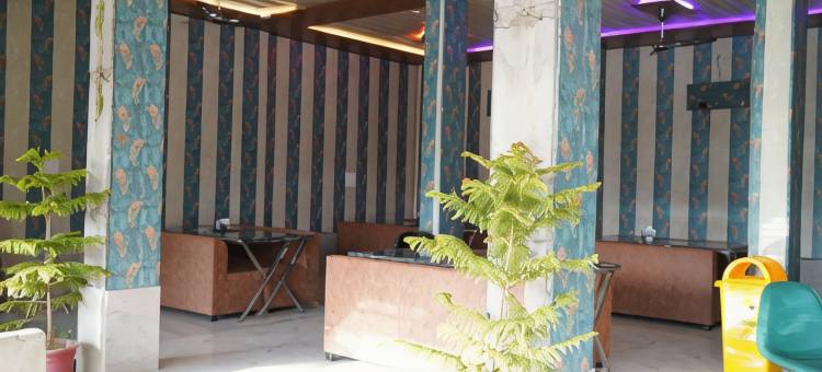 拉姆巴桑特酒店和餐厅(Ram Basant Hotel & Resturant)图片