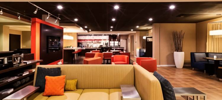 南本德米沙沃卡万怡酒店(Courtyard Mishawaka-University Area)图片