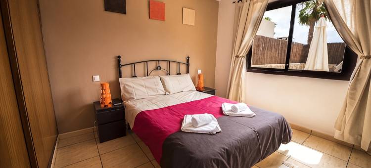 60sq.m Roof Solarium, 50sq.m Rear Terrace: BBQ, Fibre WiFi, TV (BBC, SKY sports)图片