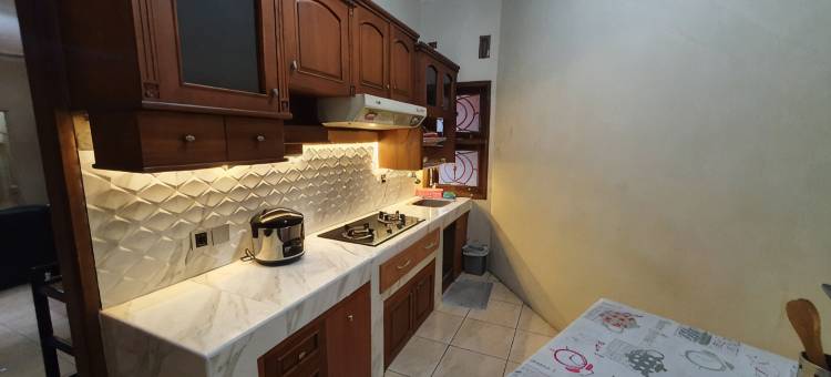 Bojong Homestay Syariah Tasikmalaya 4Br (Whole House) 8-Persons图片