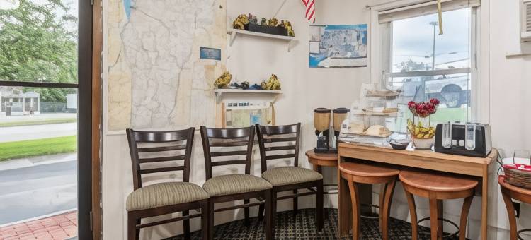 罗德威酒店(Rodeway Inn  拉特兰, VT)(Rodeway Inn Rutland - Killington)图片