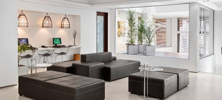 圣伊西德罗广场酒店(San Isidro Plaza Hotel)图片