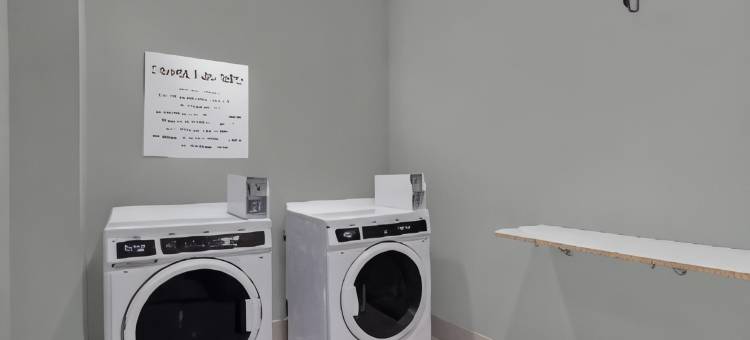 科林伍德烛木套房酒店(Candlewood Suites Collingwood)图片